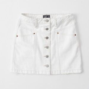 White Denim Skirt by Abercrombie & Fitch 😍